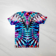 Load image into Gallery viewer, Short Sleeve T-Shirt Small
